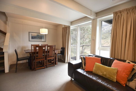 Maisonettes Falls Creek - Brisbane Tourism 3
