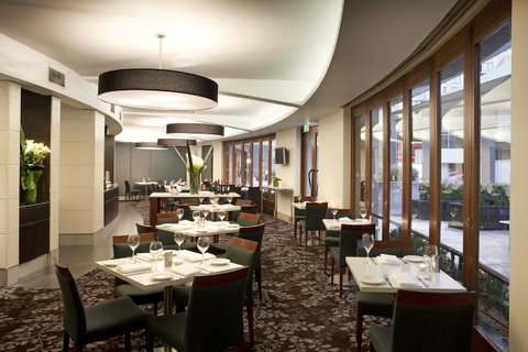 Quay West Suites Melbourne - Brisbane Tourism 21