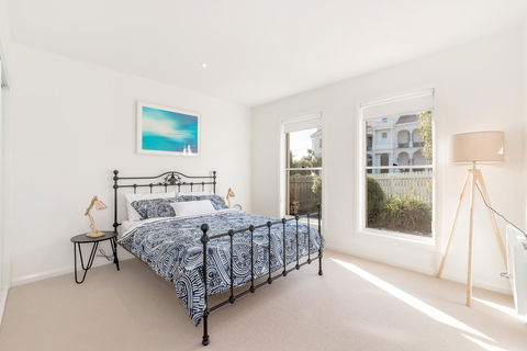Beach Belle - Tourism Brisbane 3