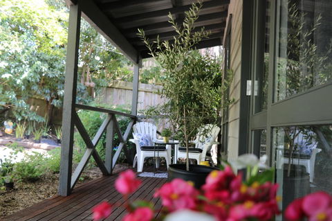 Haig Avenue - Tourism Brisbane 0