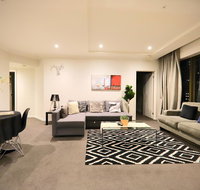 Heart of CBD Penthouse Apartment - Brisbane Tourism
