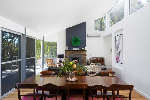 The Bird House - Tourism Brisbane 2
