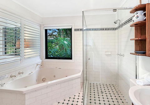 The Cottages On Mount Tamborine - Tourism Brisbane 2