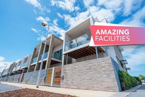The Cove @ New Port-Pool - Spa - Sauna - Gym & More - Brisbane Tourism 0