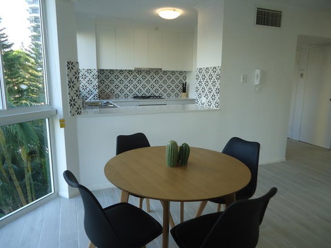The Crest Apartments - Tourism Brisbane 2