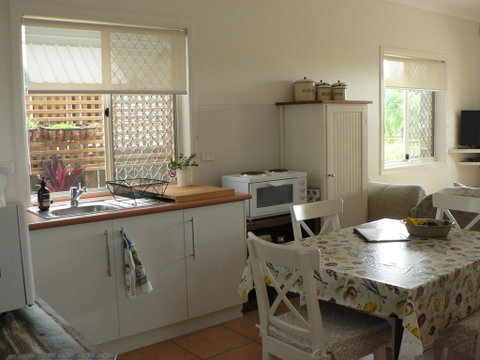 The Friendly Chat Bed And Breakfast - Brisbane Tourism 0