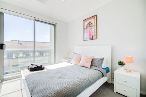The Heart Of Northbridge With Complimentary Parking, Wifi & Netflix - Brisbane Tourism 0
