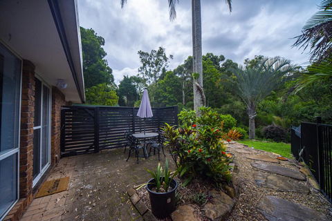 The Hillside Villa - Tourism Brisbane 3