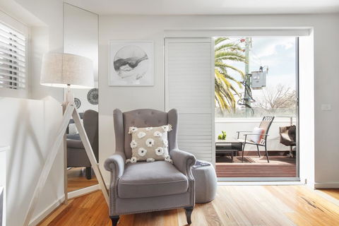 The Jetty Apartment By Ready Set Host - Tourism Brisbane 1