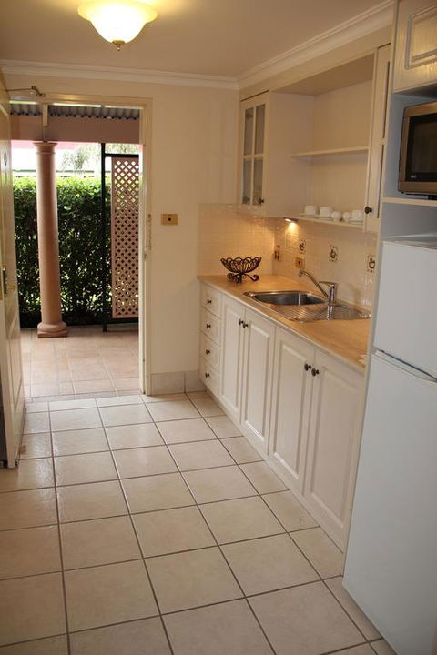 The Lawson Riverside Suites - Tourism Brisbane 3