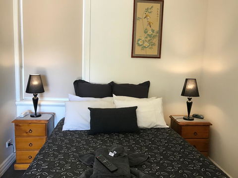 The Lodge Outback Motel - Brisbane Tourism 3