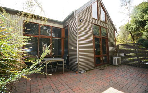 The Lodges - Tourism Brisbane 1
