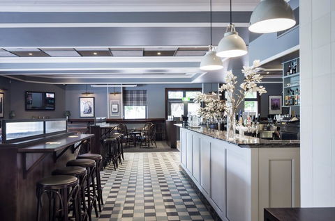 The North Sydney Hotel - Brisbane Tourism 1