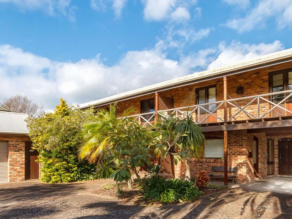 Hawks Nest NSW Tourism Brisbane