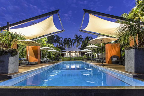 The Pearle Of Cable Beach - Tourism Brisbane 0