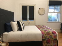 Book Tenterfield Accommodation Vacations Brisbane Tourism Brisbane Tourism