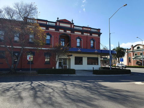 The Royal Hotel - Tourism Brisbane 0