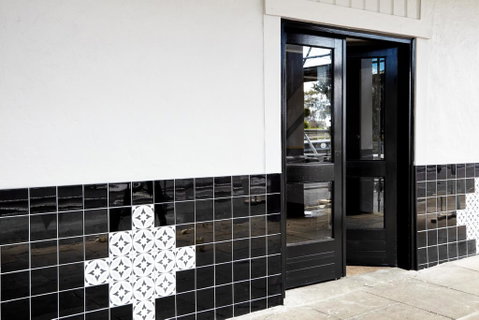The Royal Hotel, Drouin - Brisbane Tourism 3