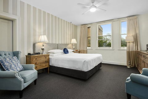 The Russell Hotel - Brisbane Tourism 1