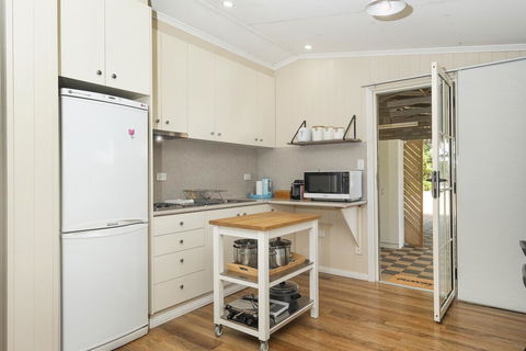 The Shed On Moloney - Tourism Brisbane 3