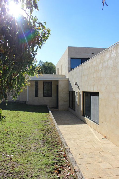 The Summer House - Tourism Brisbane 0