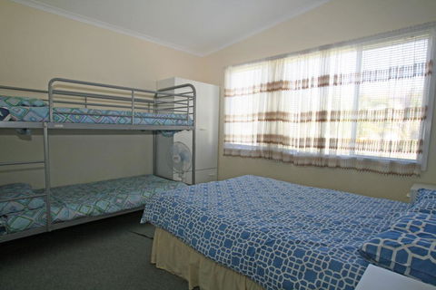 The Surf Way Cottage - Berrara - Brisbane Tourism 2