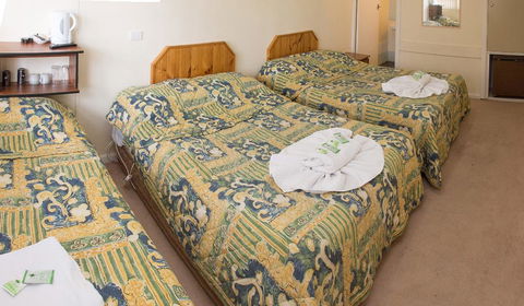 The Swiss Motel - Tourism Brisbane 1