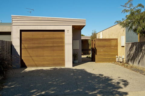 The Terrace Grove - Tourism Brisbane 2