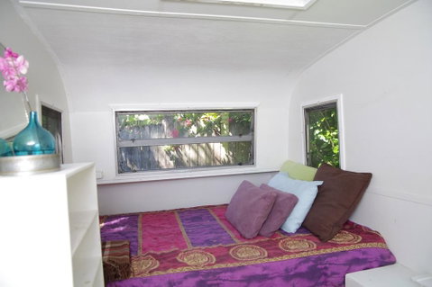 The Tree House, 6 Gowing Street - Brisbane Tourism 3