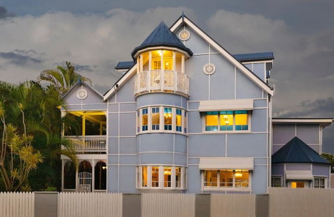 The Turret House - The Entire Middle Level - Brisbane Tourism 2