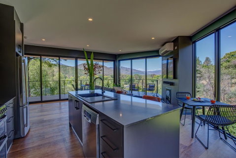 The View Bright - Brisbane Tourism 0