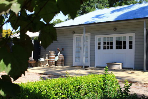 The Villa - Tourism Brisbane 0