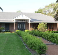 The Willows B n B - Brisbane Tourism