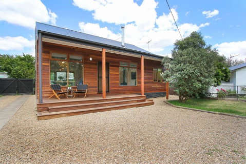 The Wooden House At 30 Delany - Brisbane Tourism 0