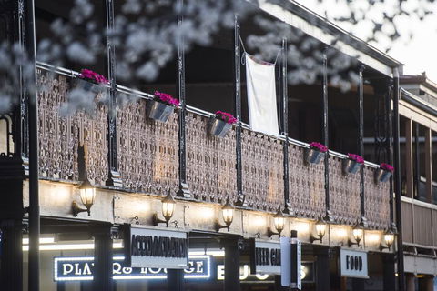 The Woolpack Hotel - Brisbane Tourism 1