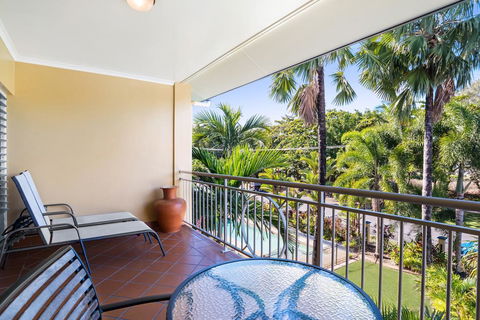The York Beachfront Holiday Apartments - Brisbane Tourism 2