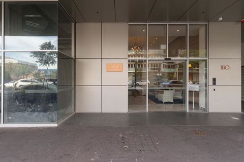 Ther-Rich Apartment - Tourism Brisbane 2