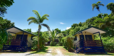 Thornton Beach Bungalows Daintree - Brisbane Tourism 1