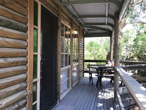 Ti-Tree Village - Brisbane Tourism 3