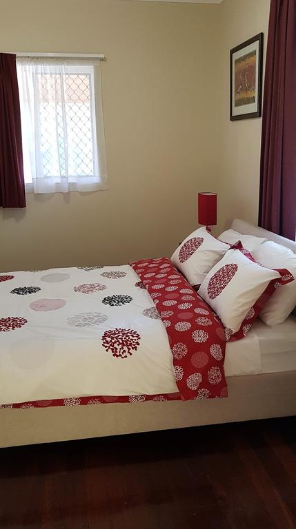 Tillbrook Cottage - Brisbane Tourism 3