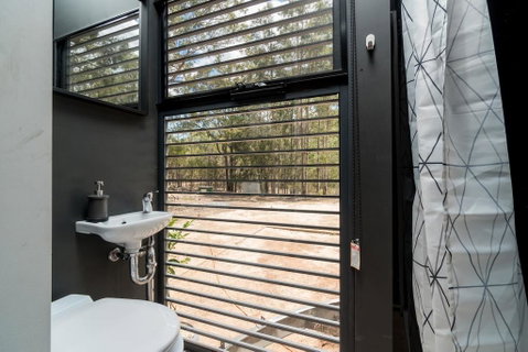 Tiny House 888 - Brisbane Tourism 1