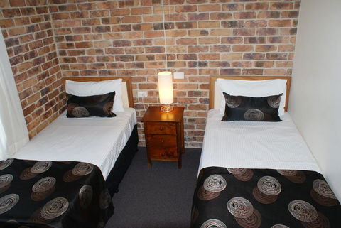 Toowong Villas - Brisbane Tourism 2