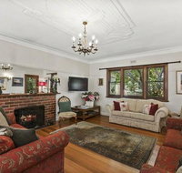 Torquay Retreats Aus - Bristol Road