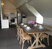 Travertines Wines Apartment - Brisbane Tourism