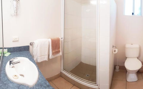 Tropic Coast Motel - Brisbane Tourism 1