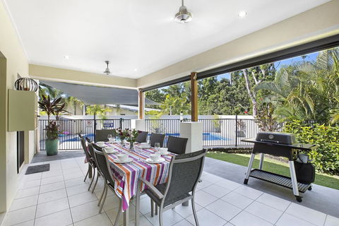 Tropical Private Holiday House With Pool - Tourism Brisbane 3