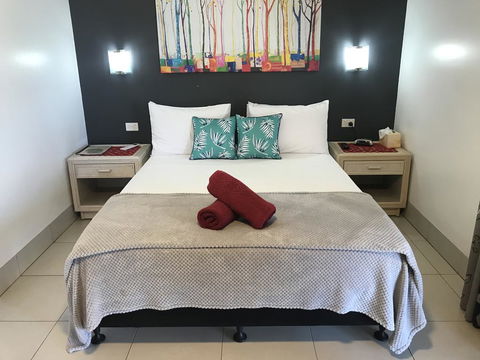 Tropical Lodge - Tourism Brisbane 2