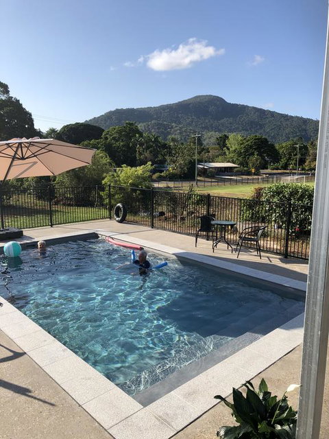 Tropical Retreat - Tourism Brisbane 1