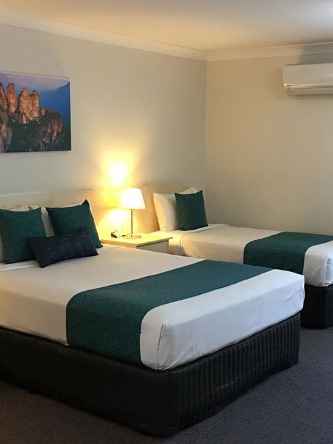 Tuckerbox Motor Inn - Brisbane Tourism 1