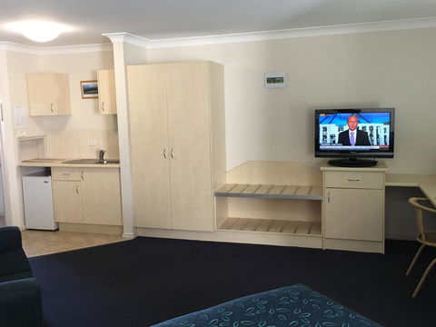 Tuckerbox Motor Inn - Brisbane Tourism 2